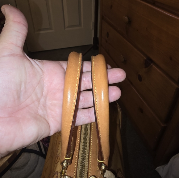 Vintage Map Print Handbag by Alviero Martini - Picture 6 of 13